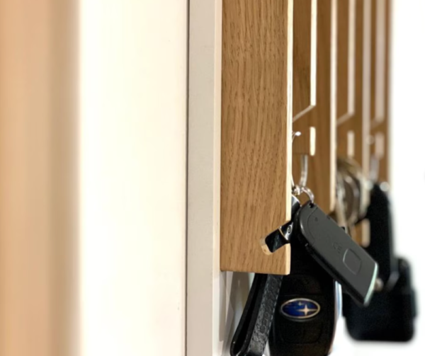 Wall Mounted Key Holder with Shelf, Wooden Multi-Hook Organiser for Entryway, Natural Oak Finish - Image 5